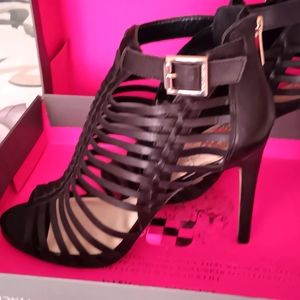 Vc-remmie style pump sandal dress shoe